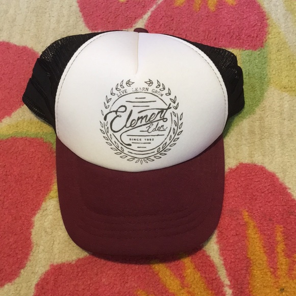 Element Accessories - Trucker hat NWOT